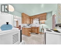 Family room - 14 Carnarvon Way Nw, Calgary, AB T2K1W4 Photo 8