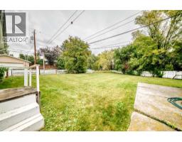 14 Carnarvon Way Nw, Calgary, AB T2K1W4 Photo 33