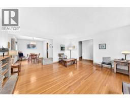 Living room - 14 Carnarvon Way Nw, Calgary, AB T2K1W4 Photo 6