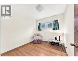 14 Carnarvon Way Nw, Calgary, AB T2K1W4 Photo 15