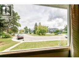 14 Carnarvon Way Nw, Calgary, AB T2K1W4 Photo 28