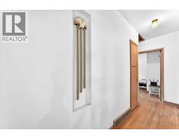 14 Carnarvon Way Nw, Calgary, AB T2K1W4 Photo 20