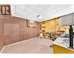 14 Carnarvon Way Nw, Calgary, AB T2K1W4 Photo 21
