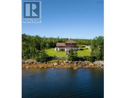 Laundry room - 18404 Highway 7, Popes Harbour, NS B0J3H0 Photo 8