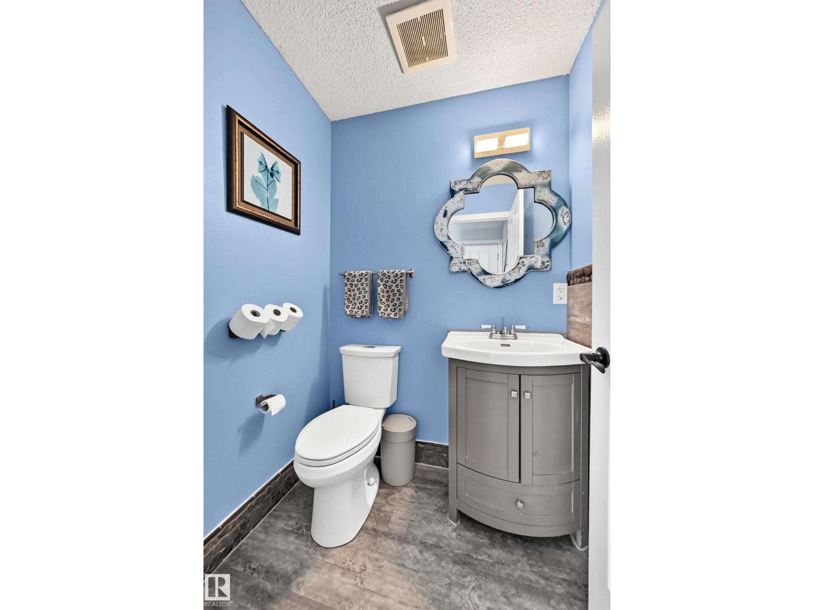 #146 5604 199 ST NW - 18