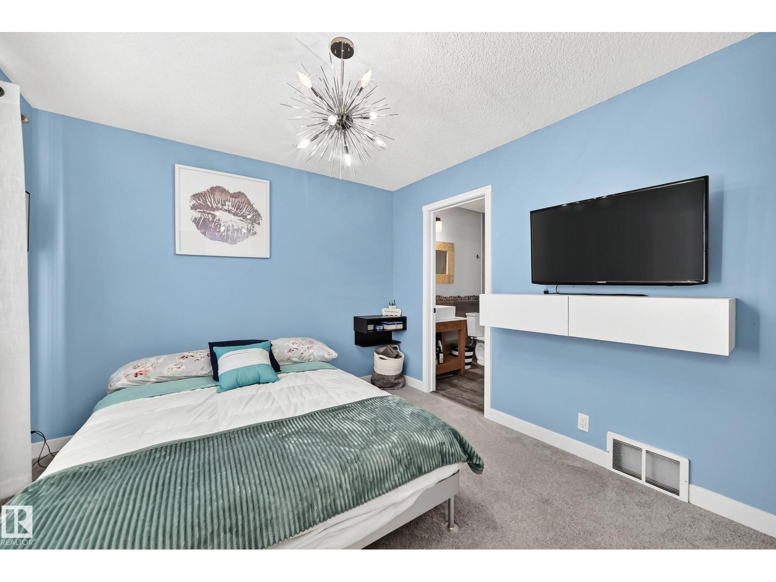 #146 5604 199 ST NW - 24