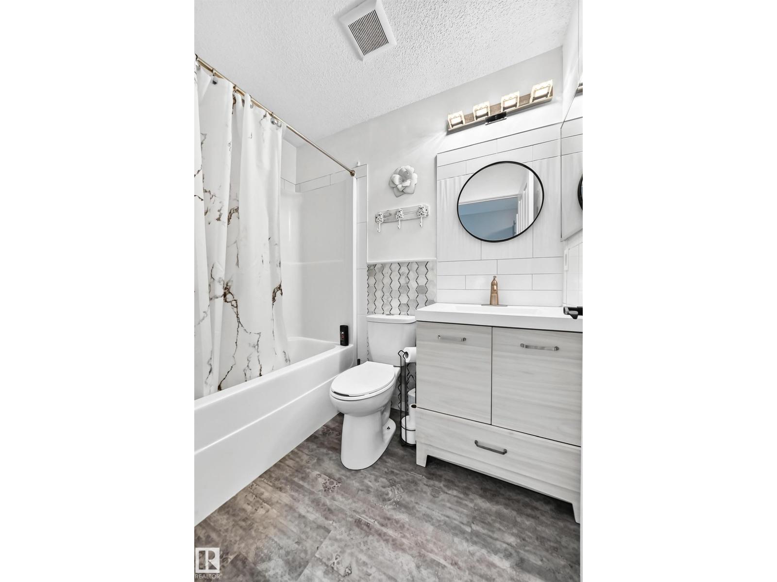 #146 5604 199 ST NW - 30