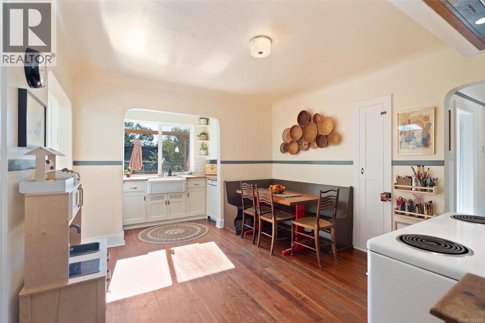 3015 Earl Grey St - Image 11