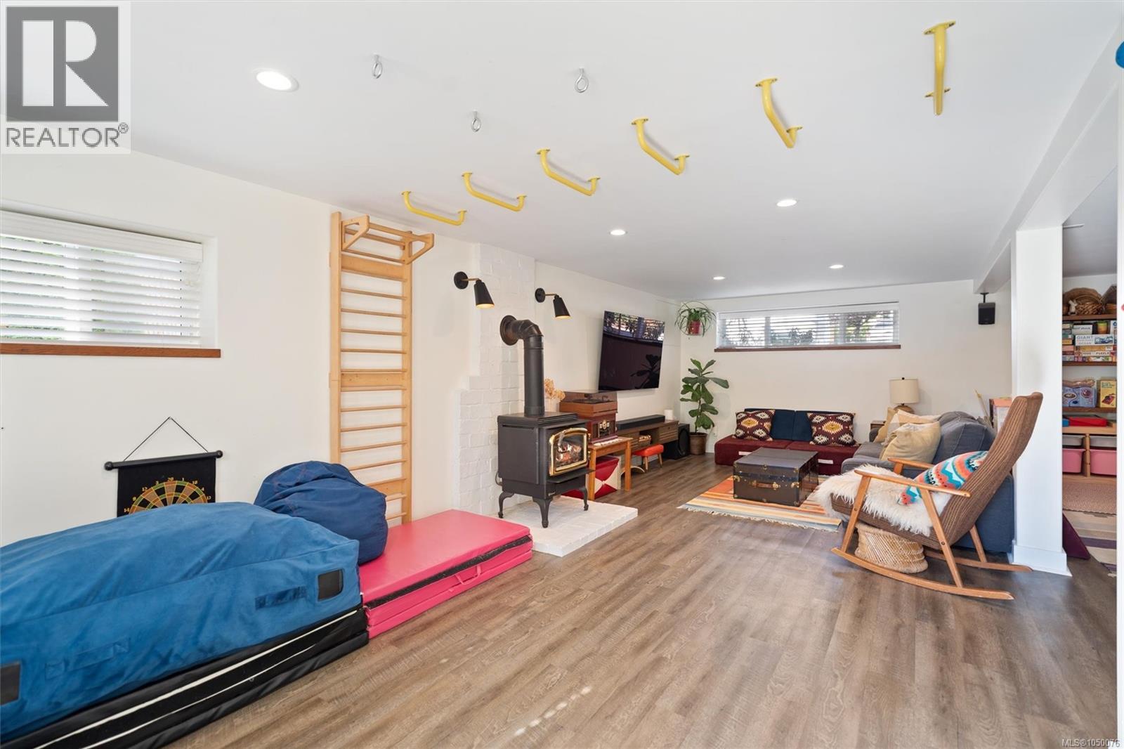 3015 Earl Grey St - Image 25
