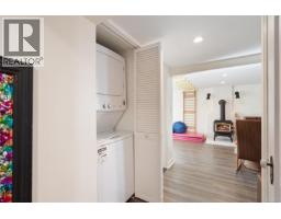 3015 Earl Grey St, Saanich, BC V9B1L1 Photo 29