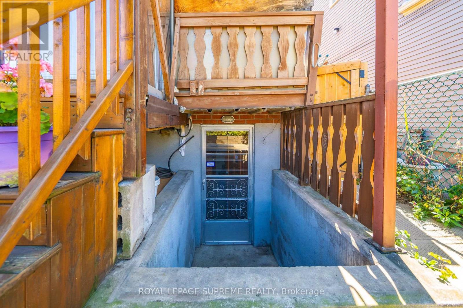 158 AILEEN AVENUE - 45