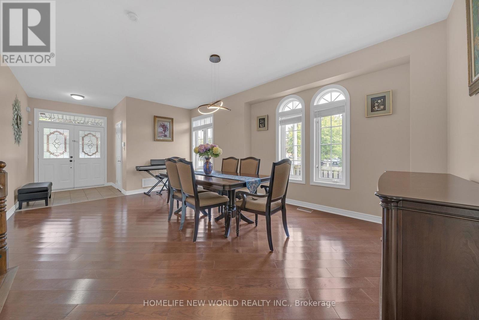 2485 BLUE HOLLY CRESCENT - 11