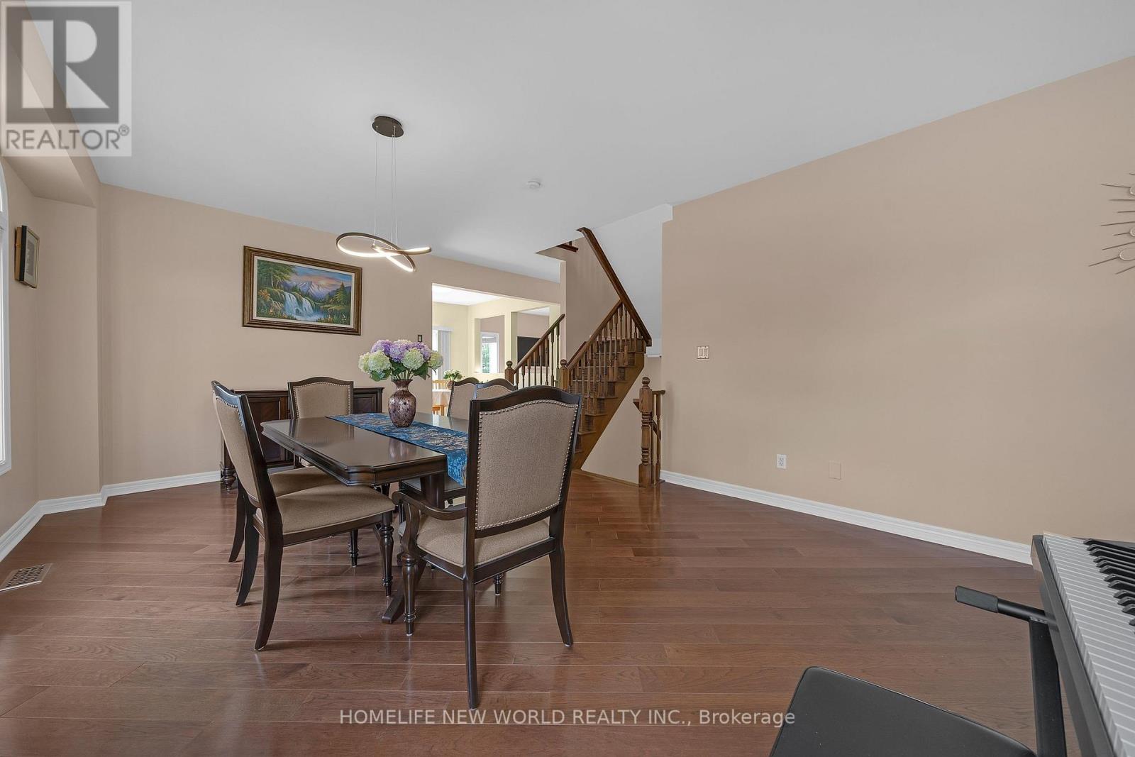2485 BLUE HOLLY CRESCENT - 12