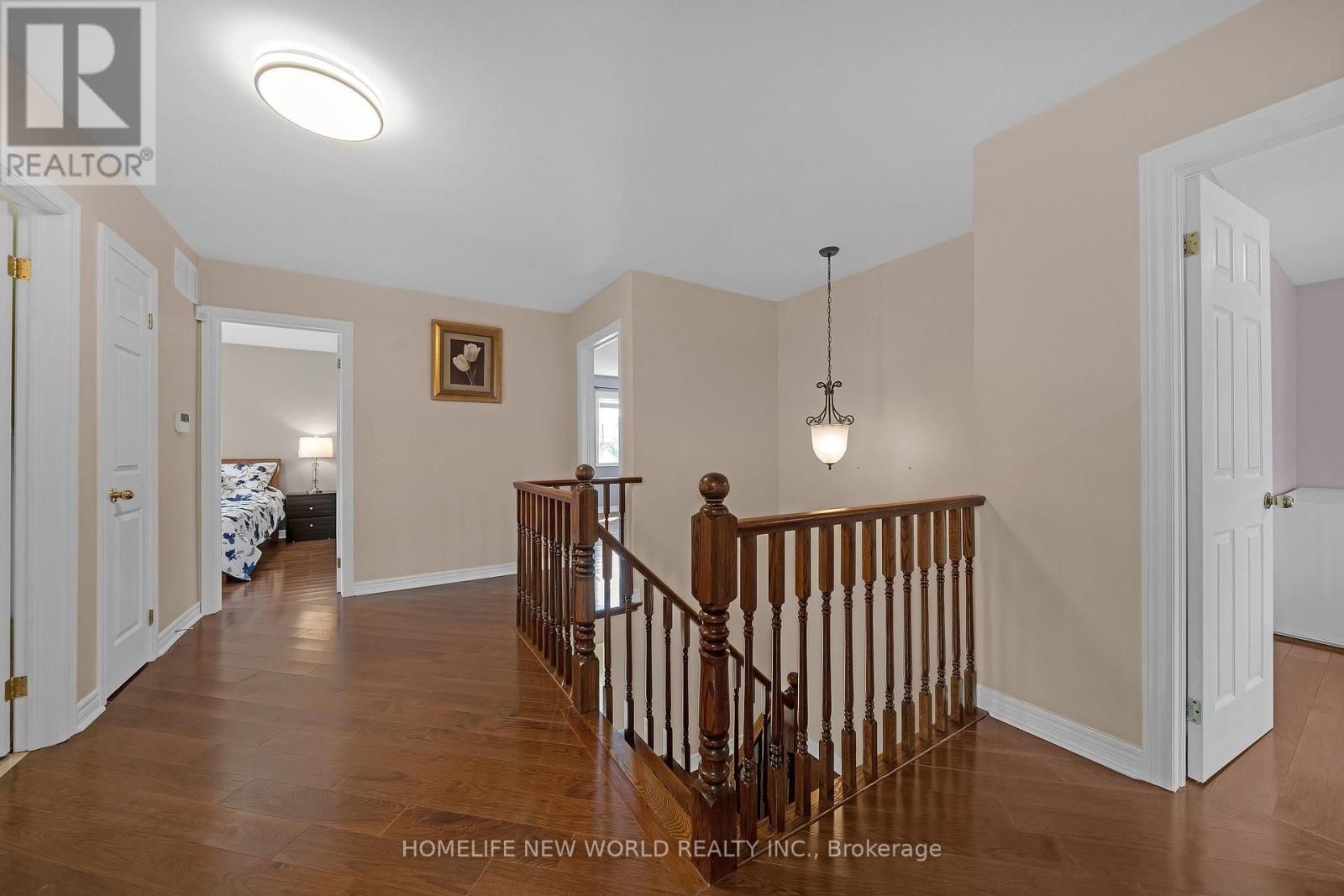 2485 BLUE HOLLY CRESCENT - 23