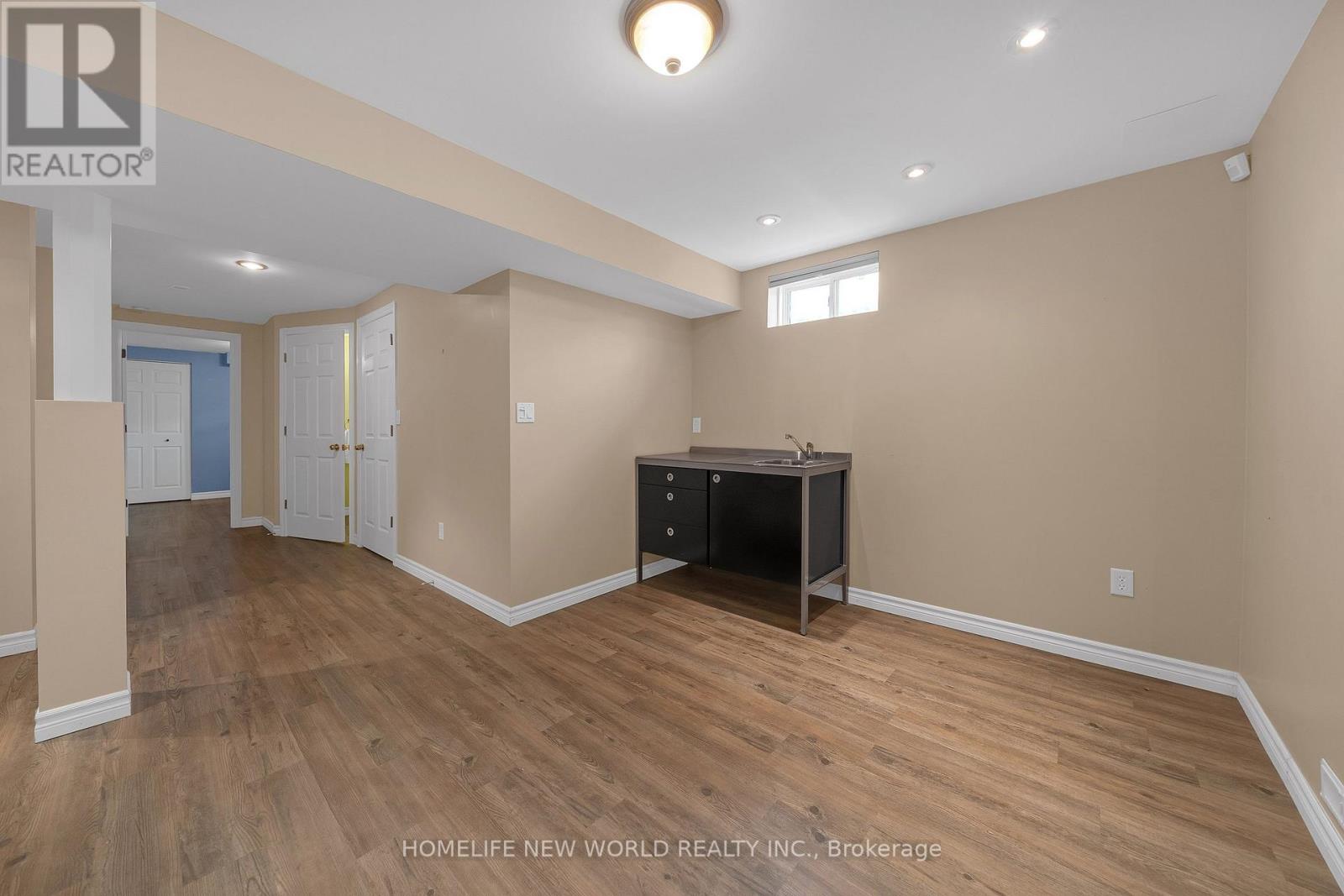 2485 BLUE HOLLY CRESCENT - Image 37