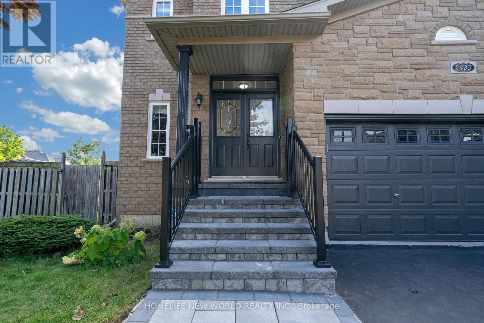2485 BLUE HOLLY CRESCENT - 7