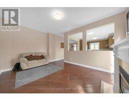 2485 Blue Holly Crescent, Oakville, ON L6M4V4 Photo 13