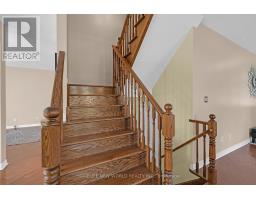 2485 Blue Holly Crescent, Oakville, ON L6M4V4 Photo 19