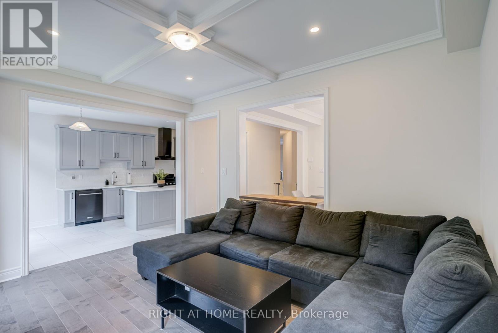 51 ROSEWELL CRESCENT - Image 18