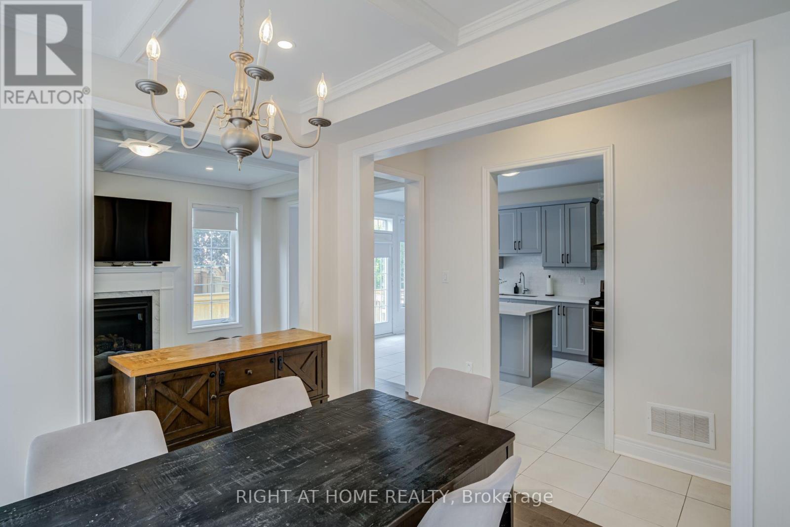 51 ROSEWELL CRESCENT - Image 21