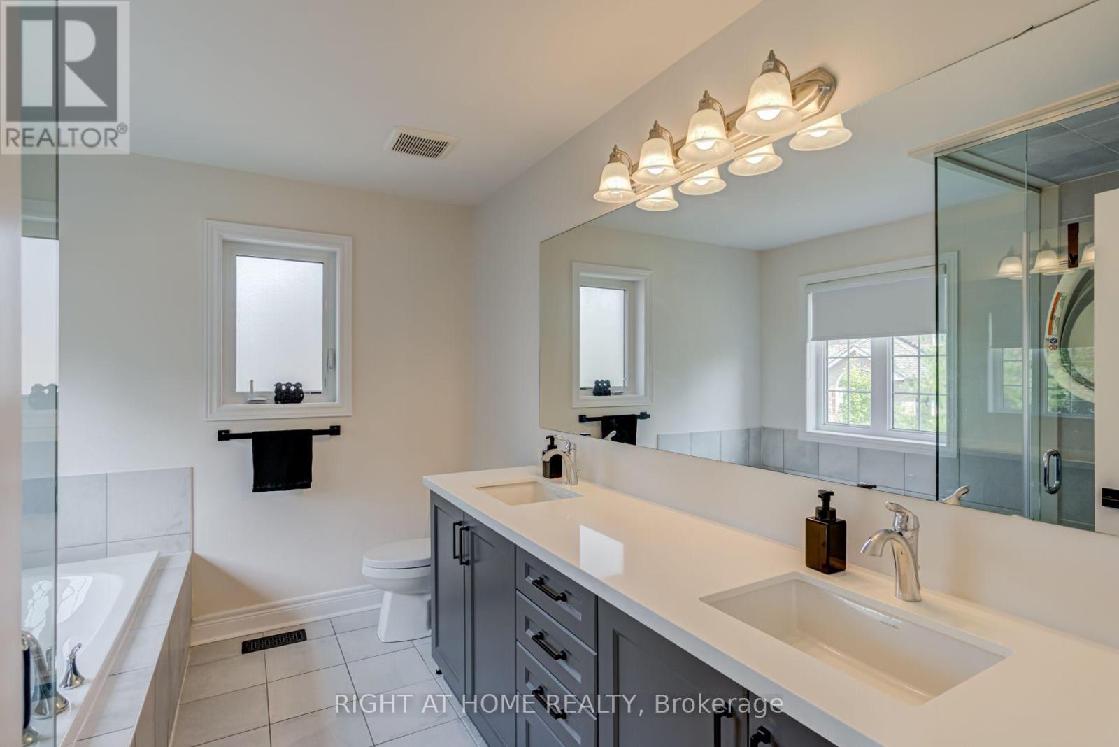 51 ROSEWELL CRESCENT - Image 33