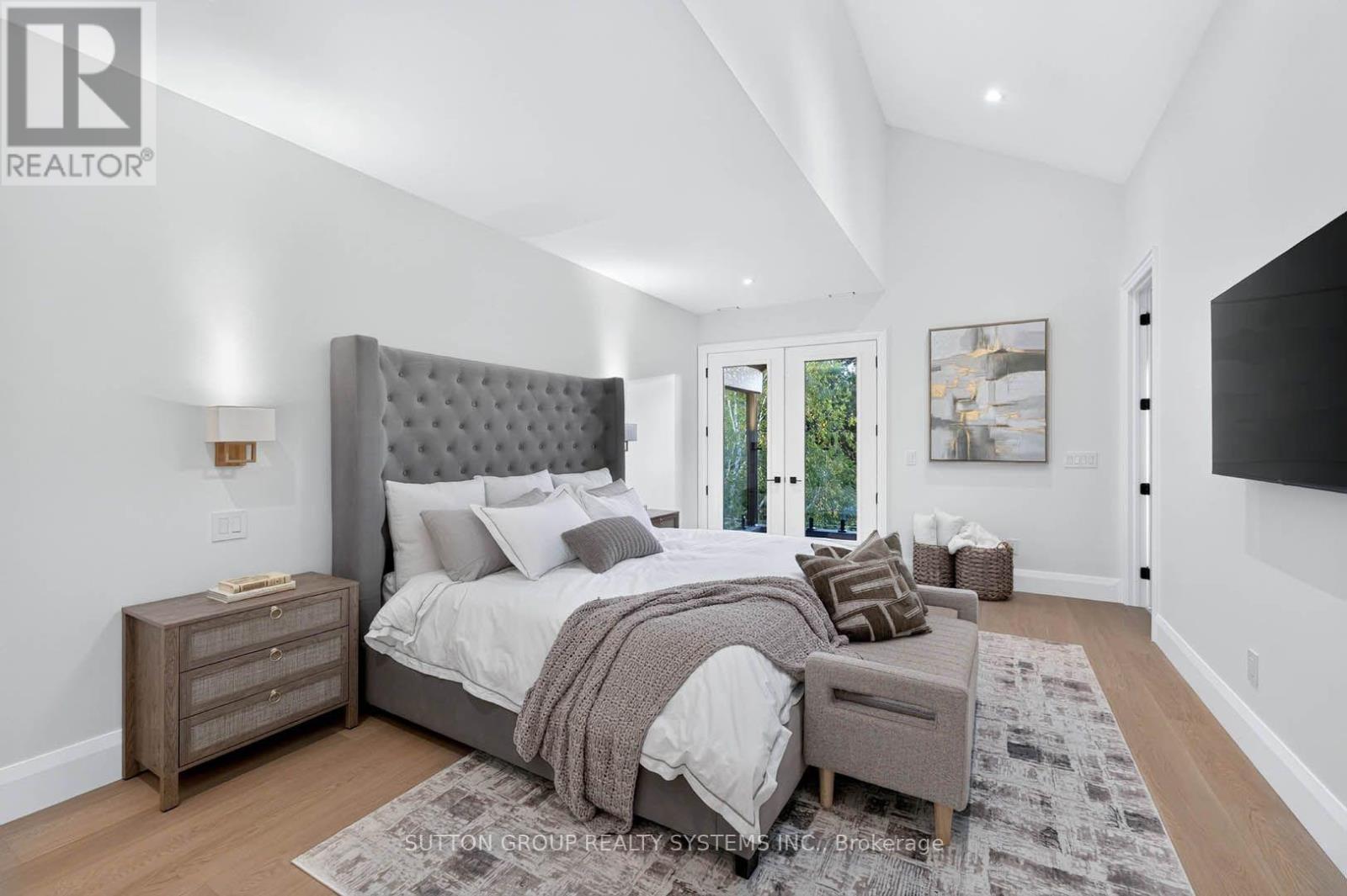272 RENFORTH DRIVE - Image 19