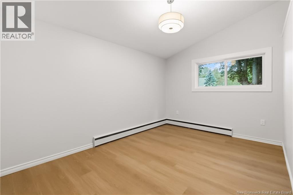 25 Vista Drive - Image 20