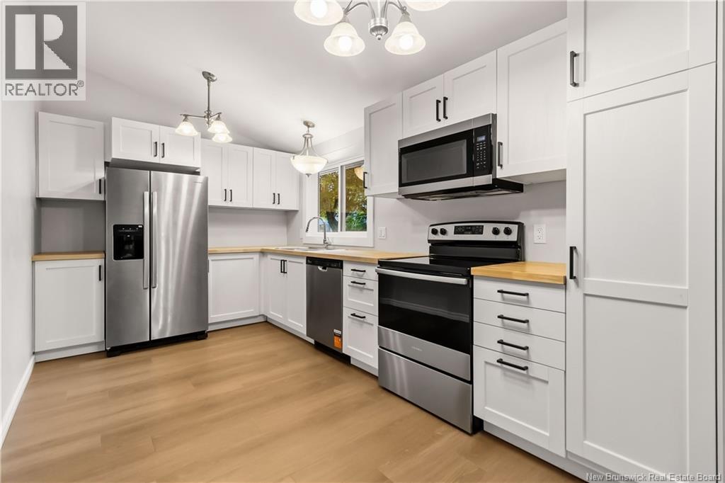 25 Vista Drive - Image 11