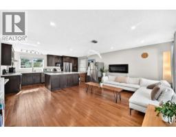 Bedroom - 179 Deer Ridge Way Se, Calgary, AB T2J5Y8 Photo 10