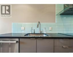 106 75 Songhees Rd, Victoria, BC V9A7M5 Photo 17