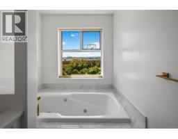 106 75 Songhees Rd, Victoria, BC V9A7M5 Photo 32