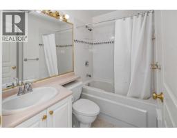 106 75 Songhees Rd, Victoria, BC V9A7M5 Photo 38