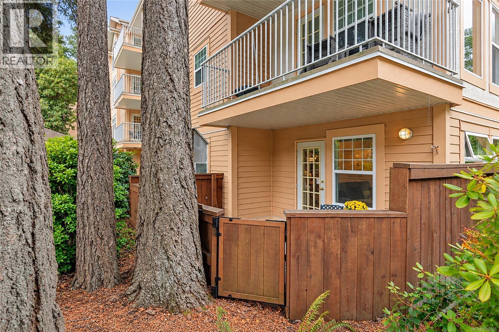 #105 606 Goldstream Ave - 22