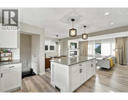 1161 Hunterston Hill Nw, Calgary, AB T2K4P1 Photo 14