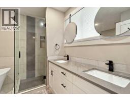 1161 Hunterston Hill Nw, Calgary, AB T2K4P1 Photo 21