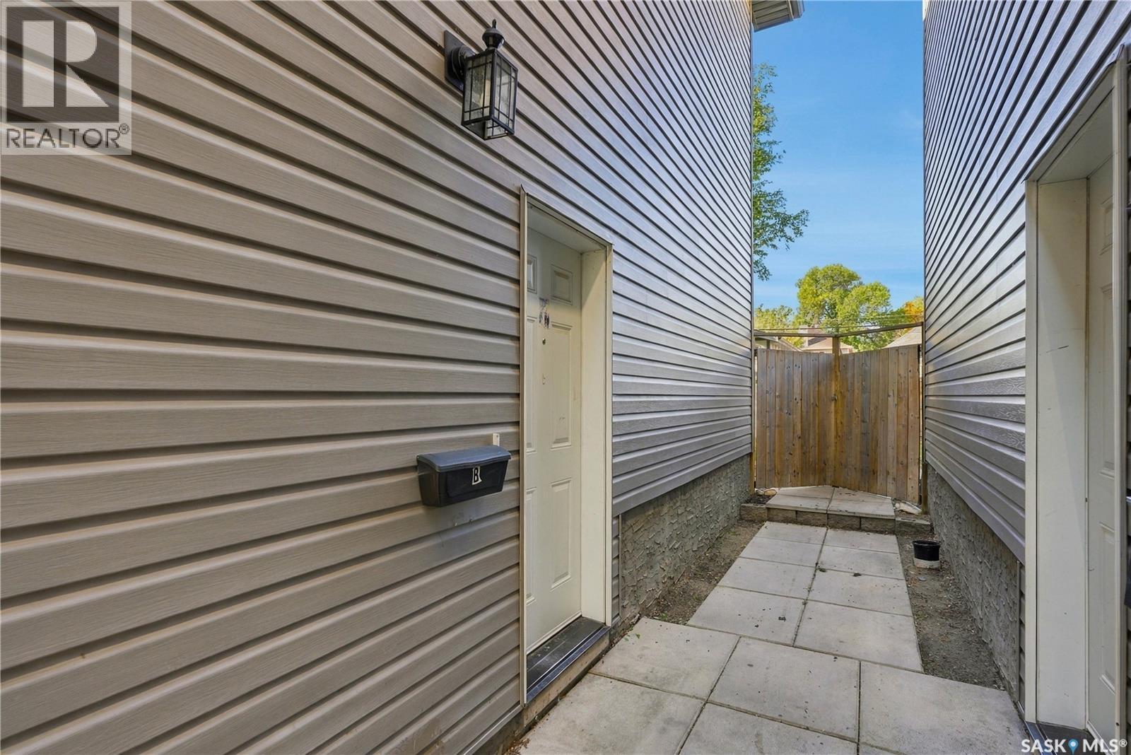 317 G AVENUE S, Saskatoon — photo 32