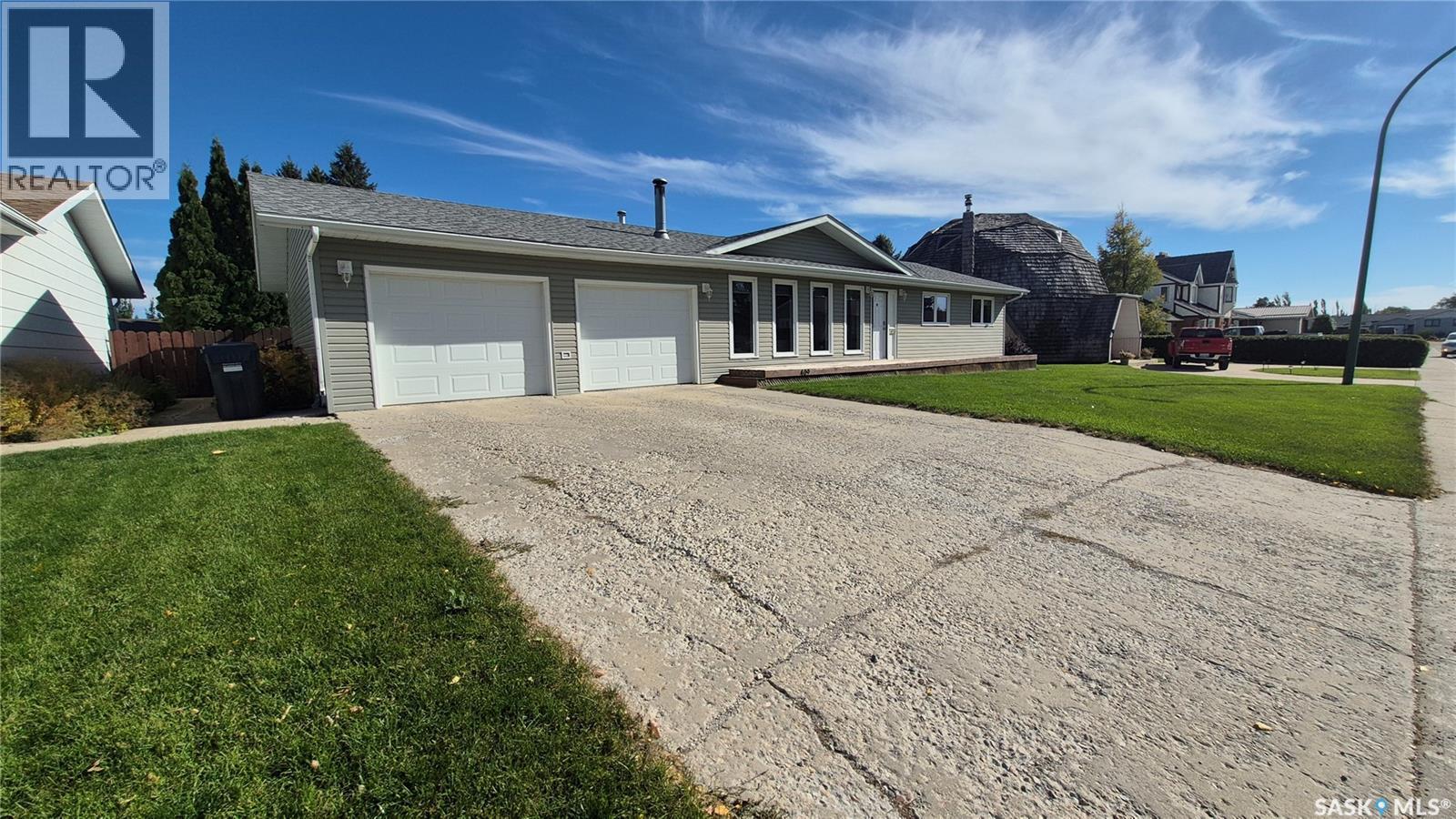 409 Herman CRESCENT, Davidson — photo 2