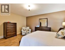 630 Canyonview Landing W - photo 20