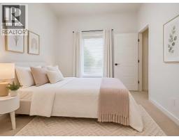 176 Walgrove Common SE - photo 8
