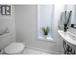 176 Walgrove Common SE - photo 13