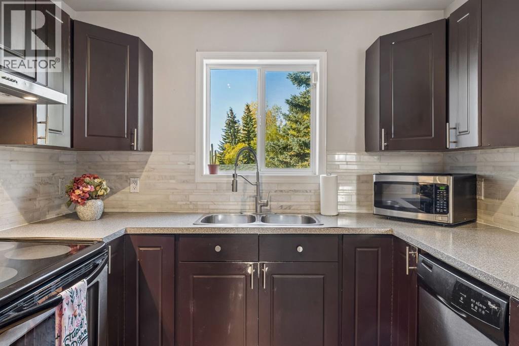 5, 15 Rocky Ridge Gate NW, Calgary, Alberta, T3G4P6 — thumbnail 6
