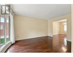 Family room - 17 Farmington Drive, St  Catharines, ON L2S3E8 Photo 6
