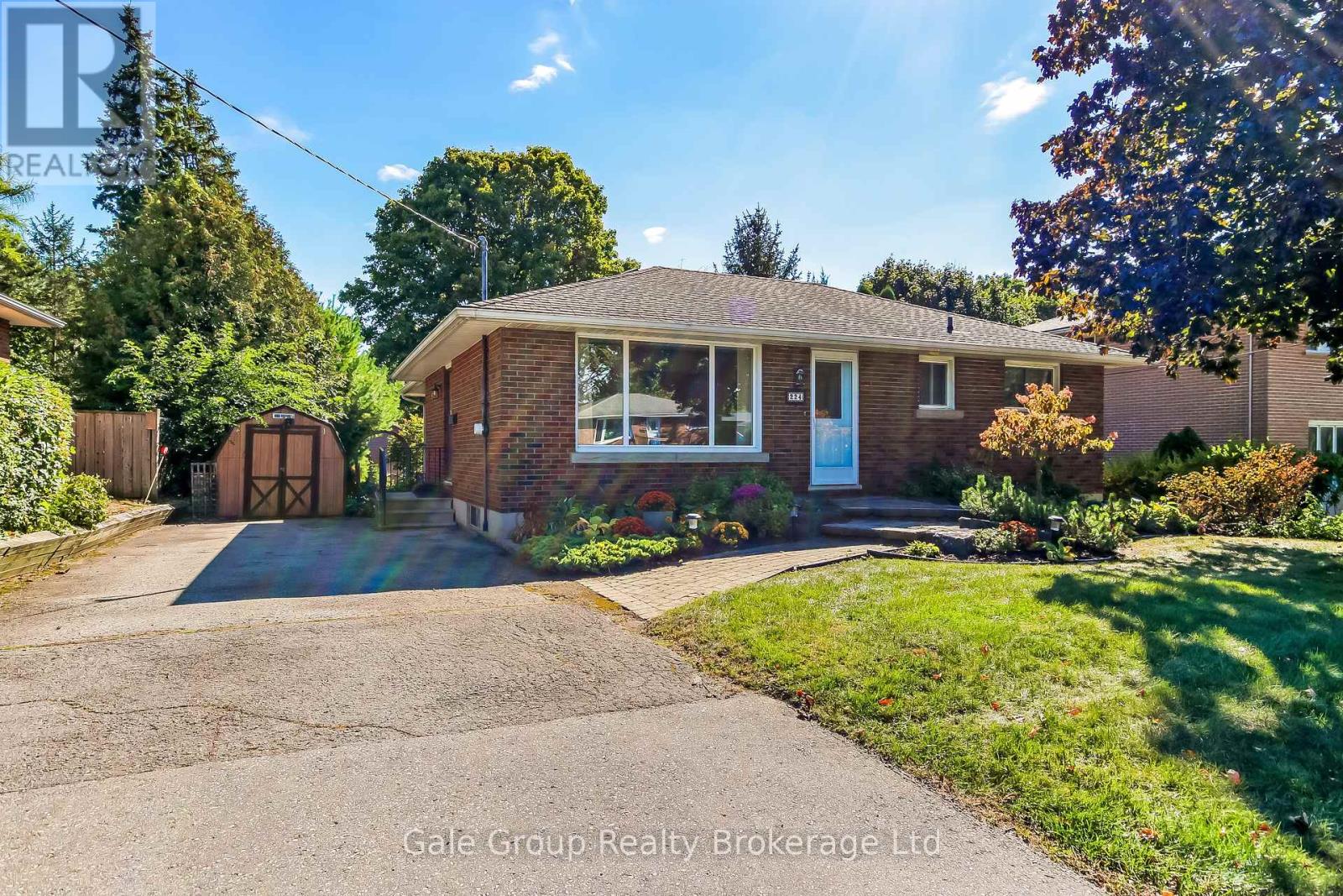 224 Fifth Avenue, Woodstock (Woodstock - South), Ontario, N4S2G1, Woodstock (Woodstock - South), Ontario — photo 1 of 5