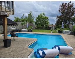 Lower Level Bedroom - 105 Chieftain Crescent, Barrie, ON L4N6J2 Photo 8