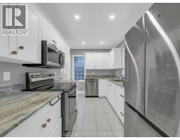 2584 Chilver, Windsor, ON N8W2V9 Photo 12