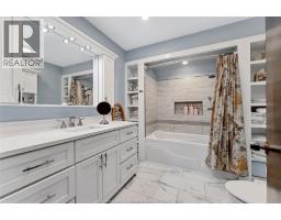 4220 Queen's Line, Chatham Kent, ON N0P2L0 Photo 19