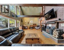 Foyer - 4220 Queen's Line, Chatham Kent, ON N0P2L0 Photo 7