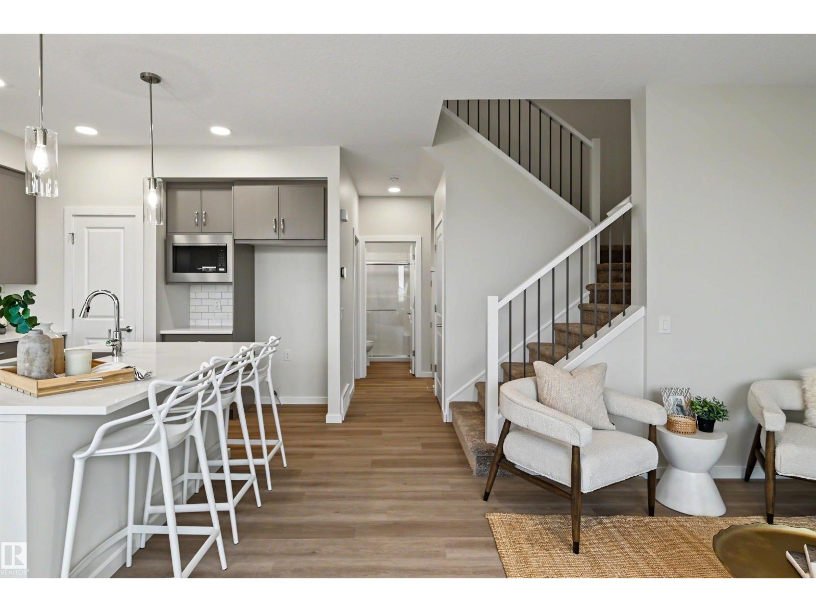 8419 226 ST NW - 20