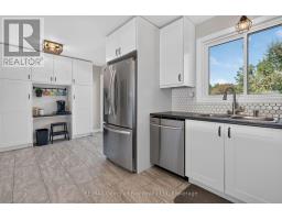 988 Victoria Street, Midland, ON L4R5C5 Photo 14