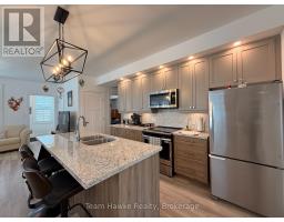 10 Samantha Lane, Midland, ON L4R0H4 Photo 6